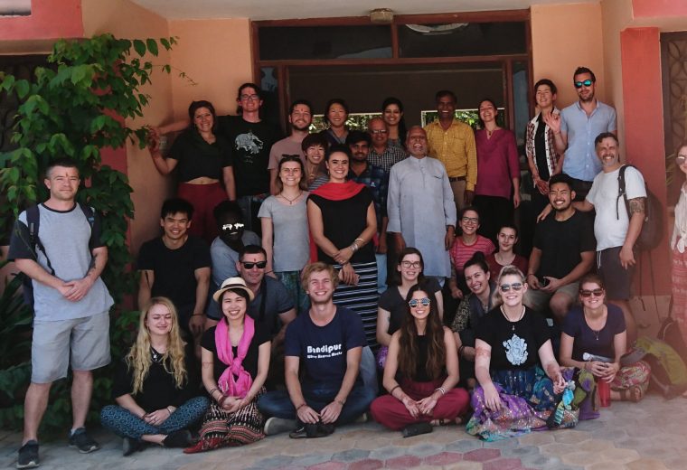 Volunteer Group Pic